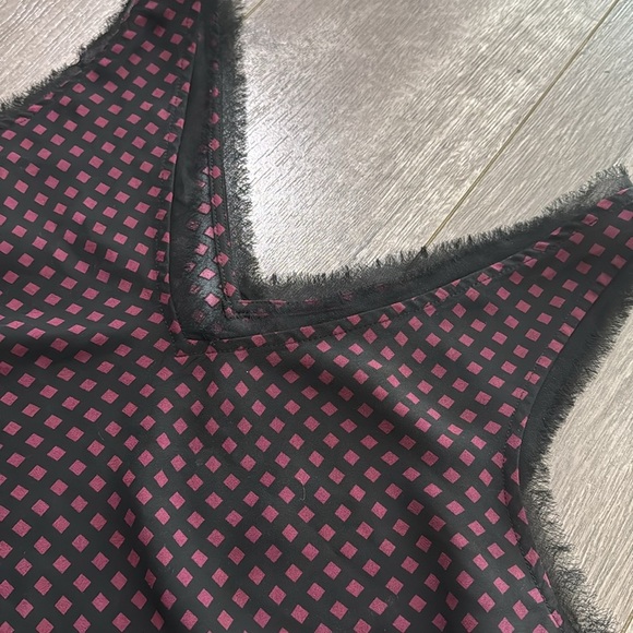 Halogen black and maroon tank blouse M - Picture 3 of 5